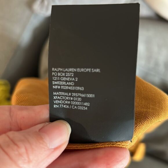 🎁🎁🎁NEW Club Monaco XS pull over tank camisole sleeveless blouse - Picture 10 of 12